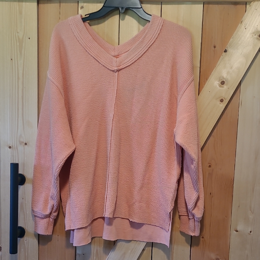 Aerie Cozy Peach V-Neck Sweatshirt